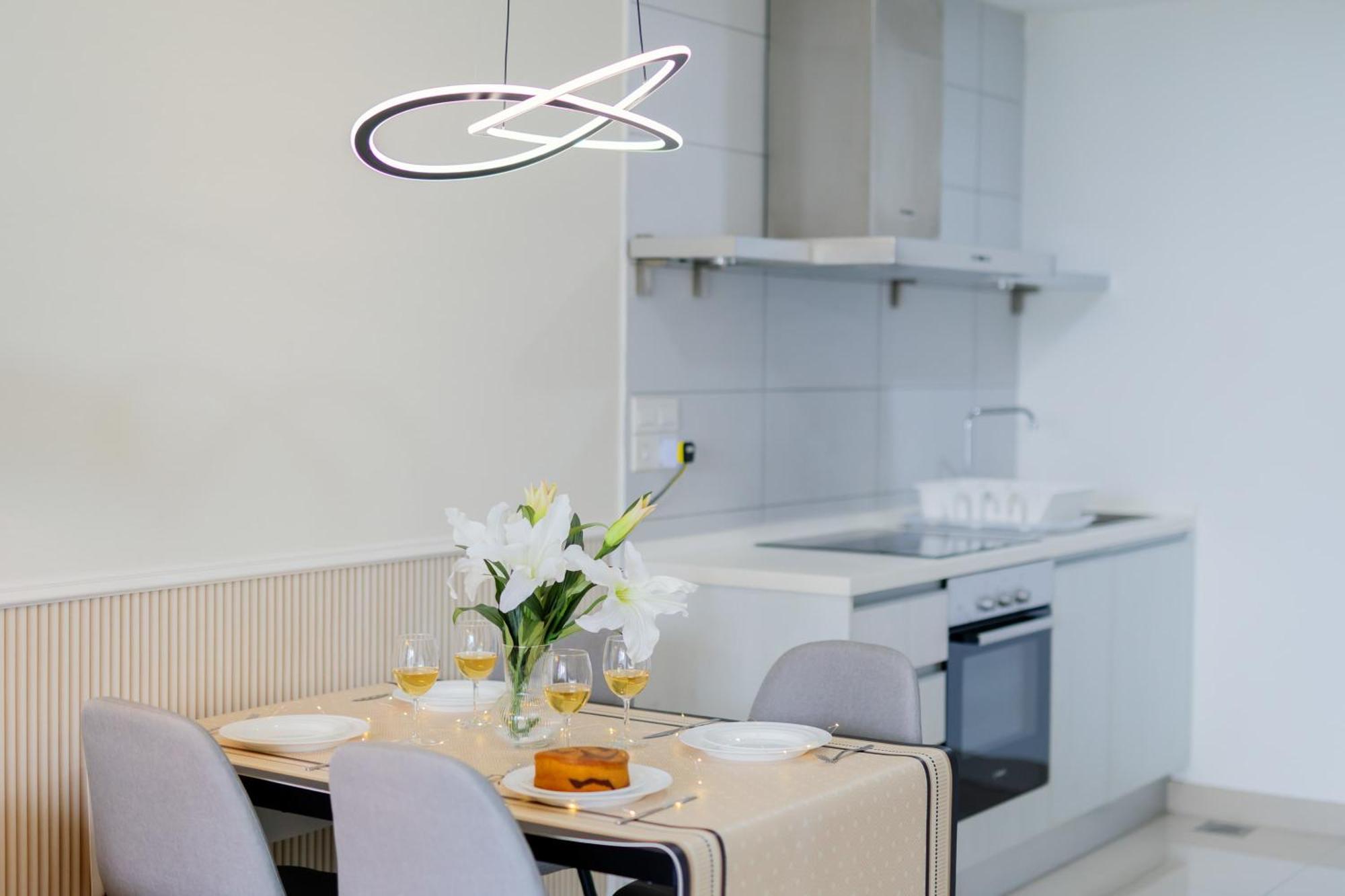 Naibnb In Nadayu 63 Apartment *